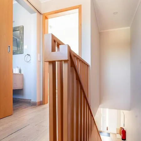 Windmill Escape - Onda Townhouse By Lisbeyond *