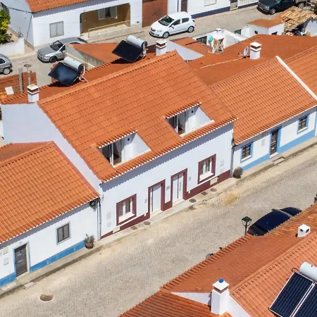 Windmill Escape - Onda Townhouse By Lisbeyond Odeceixe